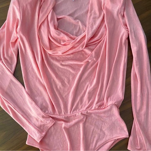 And other stories top - Picture 4 of 4